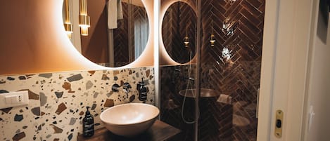 Double Room | Free WiFi
