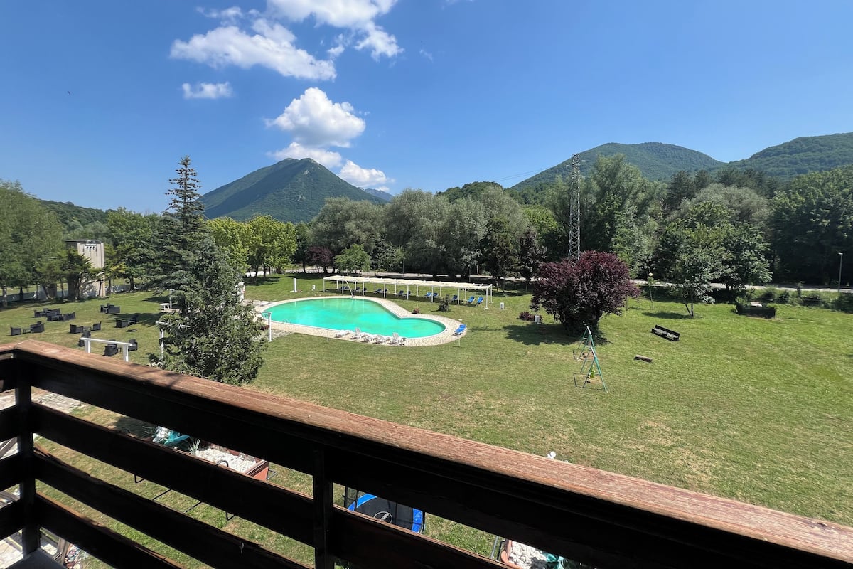 Standard Quadruple Room, Balcony | Desk, free WiFi