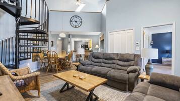 Condo, Multiple Beds, Balcony, Golf View (Fairway Haven) | Living area | 42-inch flat-screen TV with digital channels