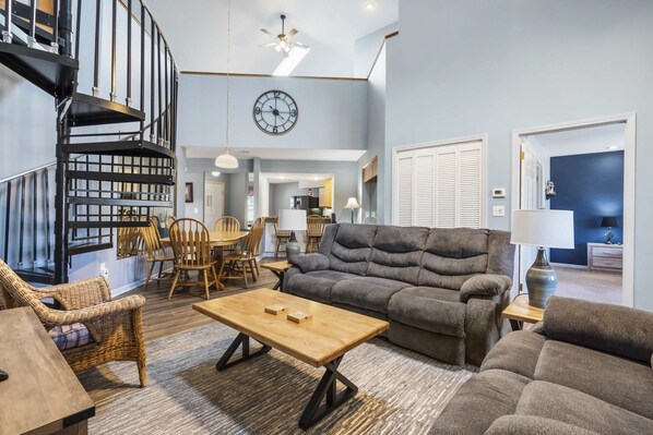 Condo, Multiple Beds, Balcony, Golf View (Fairway Haven) | Living area | 42-inch flat-screen TV with digital channels