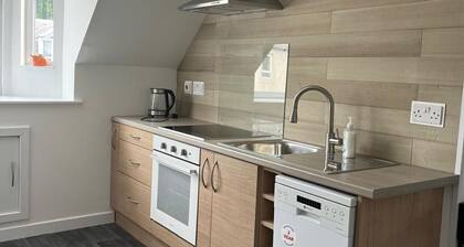 Upper Mill Apartment