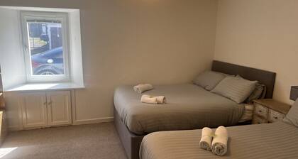 Lower Mill Apartment