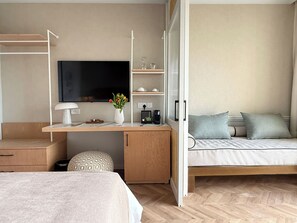 Minibar, in-room safe, free WiFi, bed sheets - Imperial Island by Louis Hotels (Paphos)