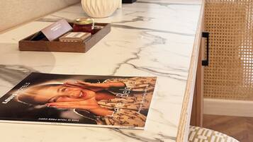 Minibar, in-room safe, free WiFi, bed sheets