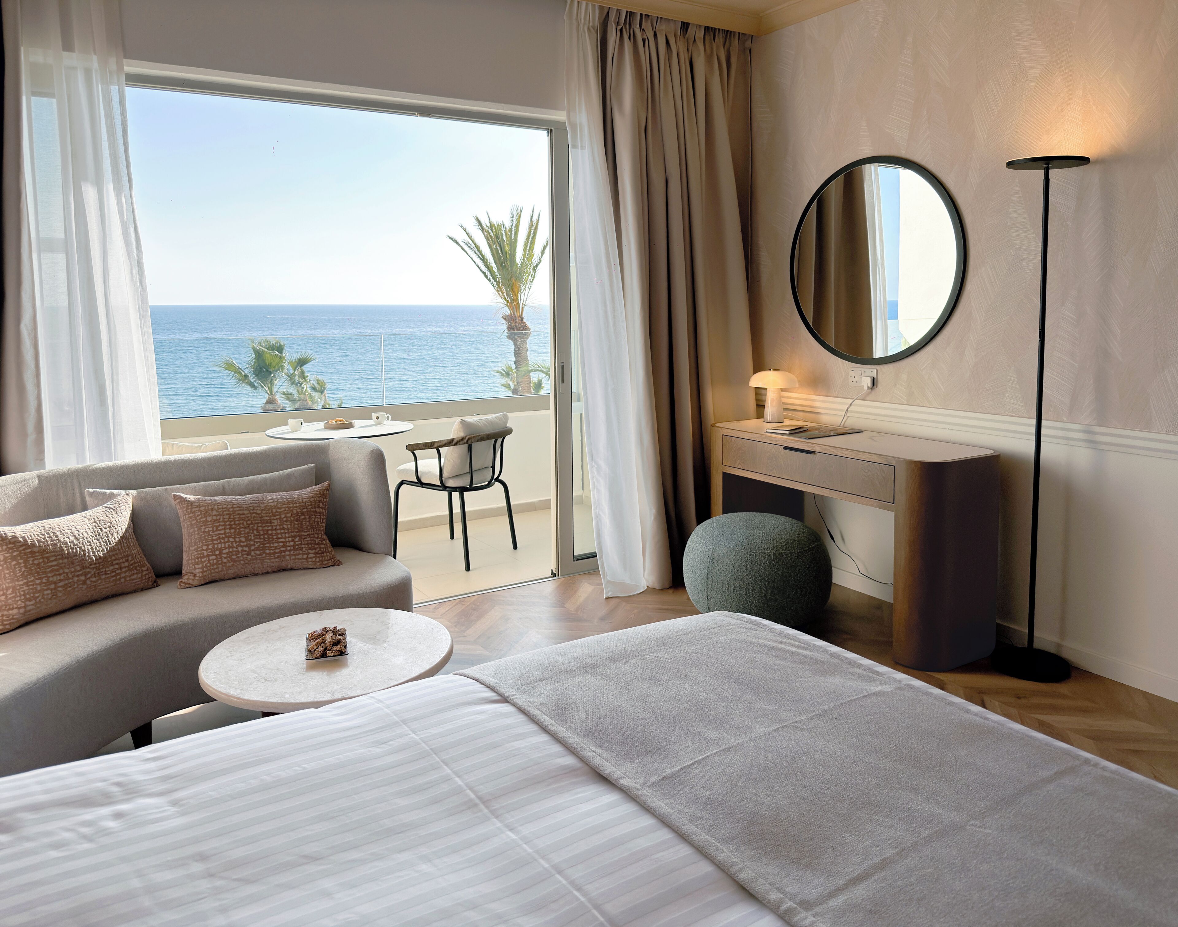 Suite Made For Two Sea View