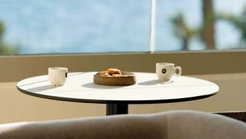 Suite Made For Two Sea View | Vue depuis le balcon
