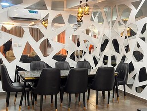 Luxury Penthouse, Oceanfront | In-room dining