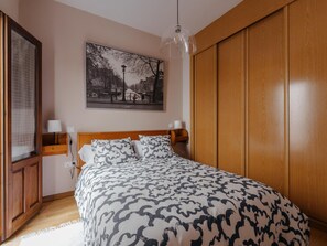 2 Schlafzimmer, Bügeleisen/Bügelbrett, WLAN, Bettwäsche