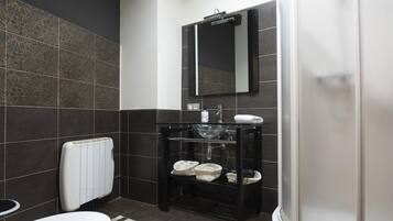 Hårtørrer, håndklæder, Sæbe, Shampoo