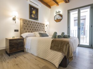 2 chambres, fer et planche à repasser, accès Internet, draps fournis