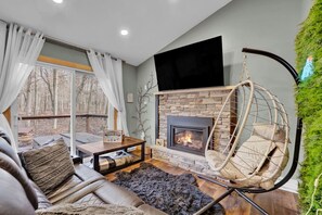 Smart TV, lareira, escritórios