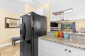 Condo, Multiple Beds, Patio, Golf View (Fairway View Escape) | Interior