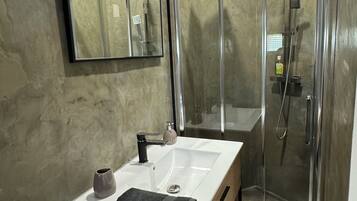 Towels, soap, toilet paper