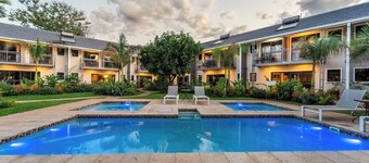 Victoria Falls Oasis Hotel