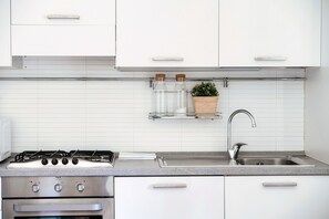 Appartamento, balcone | Biancheria da letto di alta qualità, copriletto in piuma