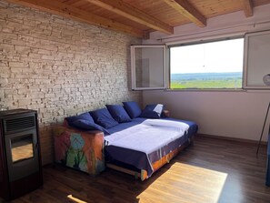 1 bedroom, WiFi, bed sheets, wheelchair access - The terrace an apartment with a view in the Ciane-Saline reserve (Fonte Ciane)