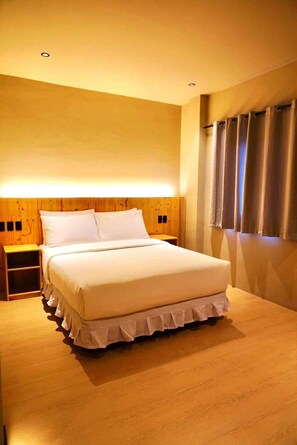 Deluxe Double Room, Balcony, Garden View | In-room safe, desk, laptop workspace, free WiFi - Mayfair Garden Resort (Panglao)