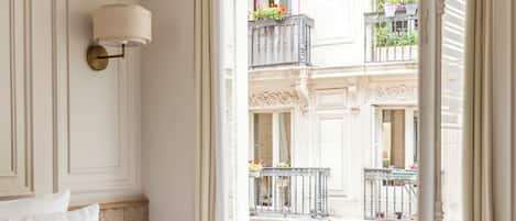 Apartment, Stadtblick