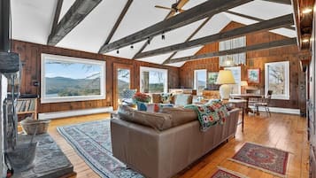 Smart-tv, pejs, bøger