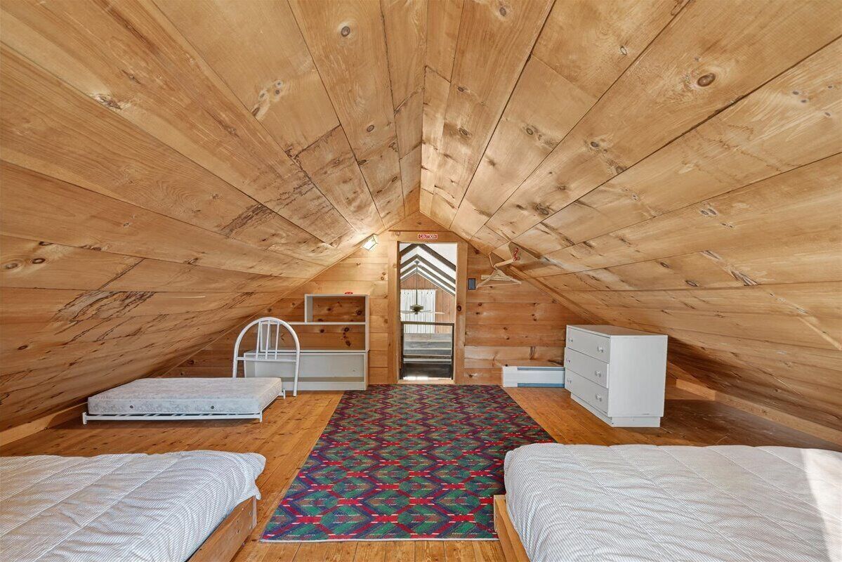 5 habitaciones, tabla de planchar con plancha y wifi gratis 