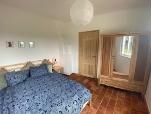 1 Schlafzimmer, kostenloses WLAN, Bettwäsche