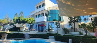 Garden level with private pool