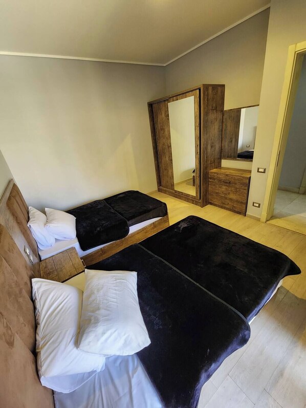 3 Schlafzimmer, Bügeleisen/Bügelbrett, WLAN, Bettwäsche