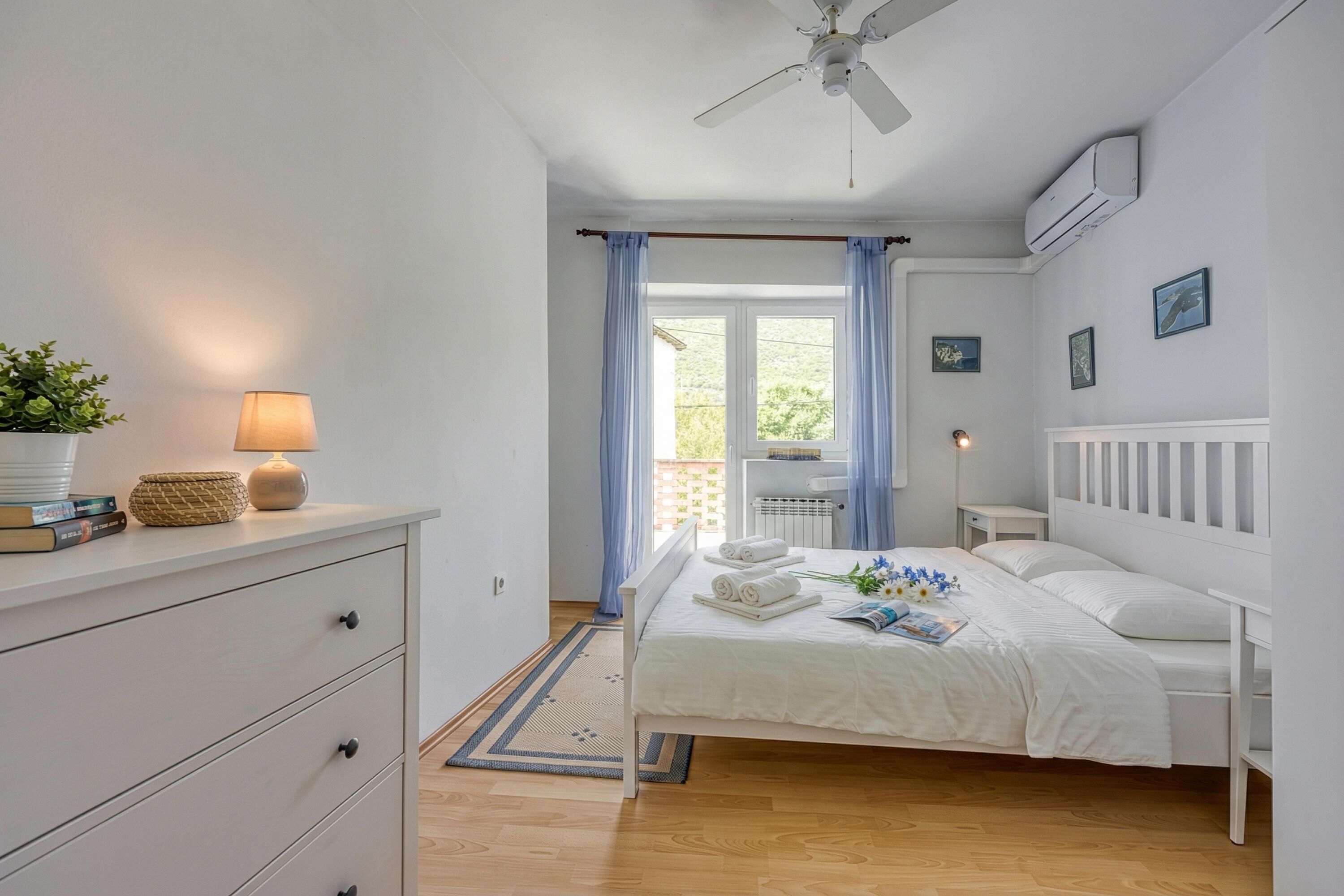Standard House, Multiple Bedrooms, 2 Bathrooms (Captain's House -  Sv. Jakov) | 4 bedrooms, iron/ironing board, free WiFi, bed sheets