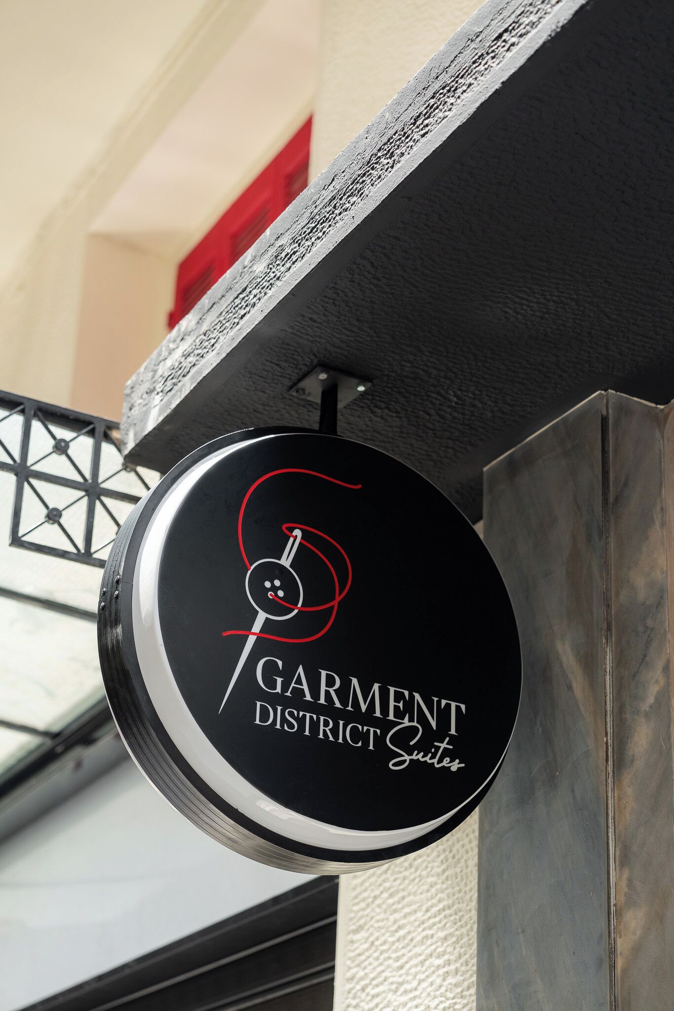 Segnaletica per Garment District Suites, design moderno.
