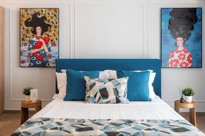 Signature Suite, Balcony, City View | Premium bedding, down comforters, memory foam beds, in-room safe - Garment District Suites (Athens)