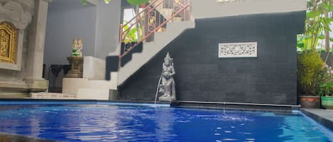 Piscine extérieure