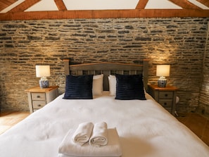 Cottage | 9 bedrooms, individually decorated, individually furnished, free WiFi