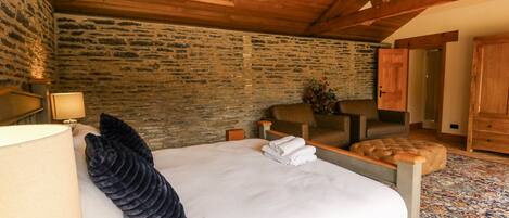 Cottage | 9 chambres, décoration personnalisée, ameublement personnalisé