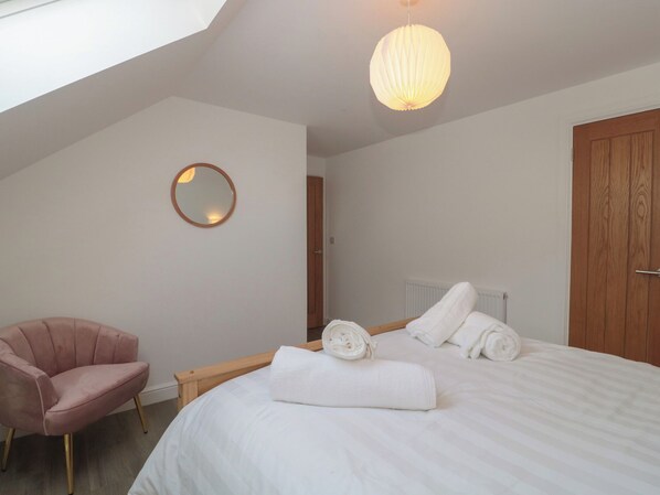 2 室のベッドルーム、客室ごとに異なる装飾、客室ごとに異なるインテリア、WiFi (無料)