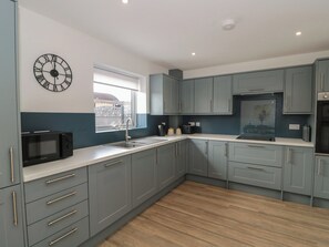 غسالة أطباق، مستلزمات طهي/أطباق/أوعية