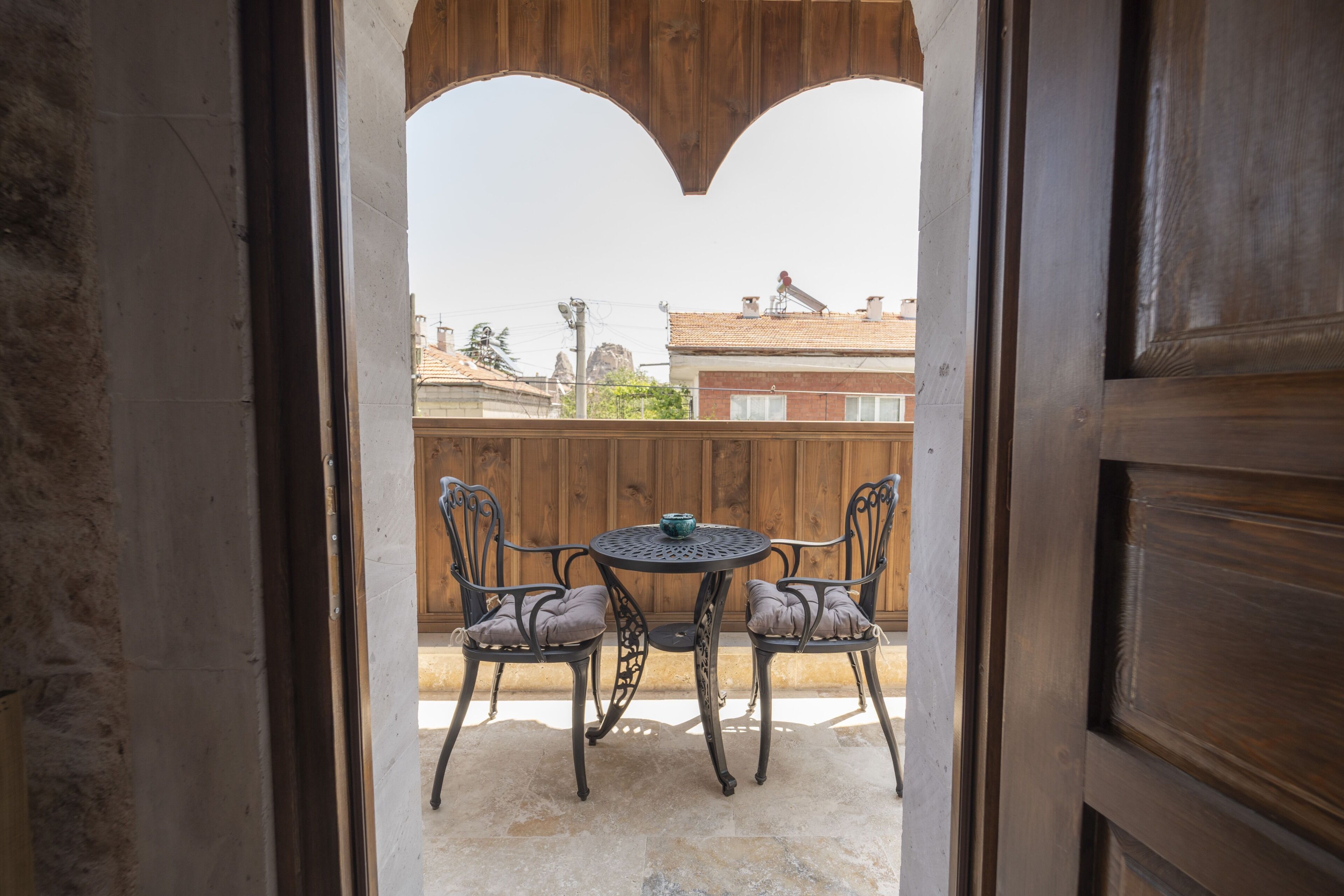 Deluxe Suite, Balcony, City View | Balcony