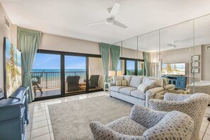 Smart TV, DVD player, books, offices - Palms 514- Beachfront condo, 2/2, 5th floor (Orange Beach)