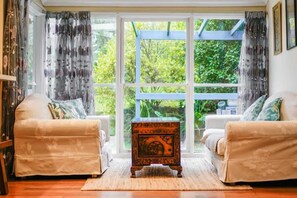 Télévision, espaces bureaux