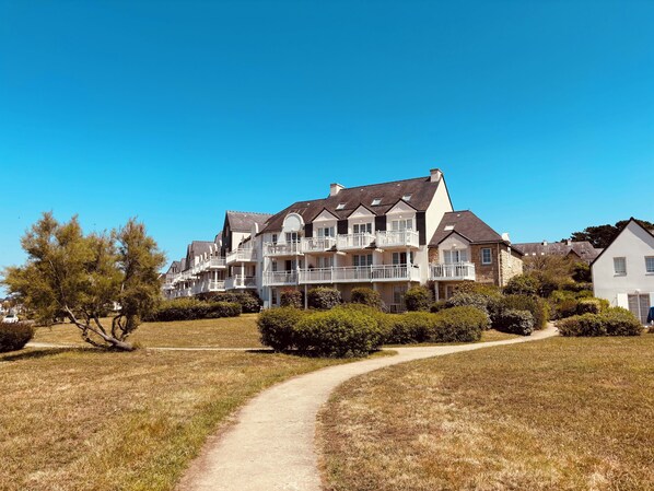 Exterior - Duplex for 4 overlooking the port of Crouesty (Arzon)