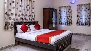 1 bedroom, iron/ironing board, bed sheets