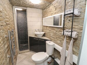 Shower - Myrtle Nook (Keighley)