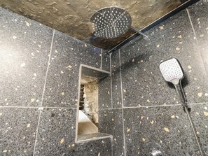 Shower - Myrtle Nook (Keighley)