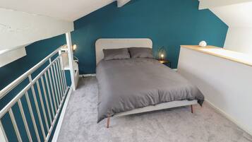 2 bedrooms, individually decorated, individually furnished, free WiFi