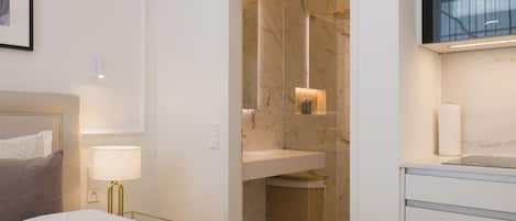 Ducha, cabezal de ducha tipo lluvia, secador de pelo, bidet