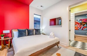 3 sovrum, skrivbord, strykjärn/strykbräda och wi-fi