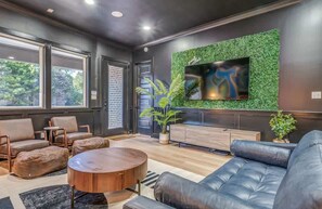 TV, offices