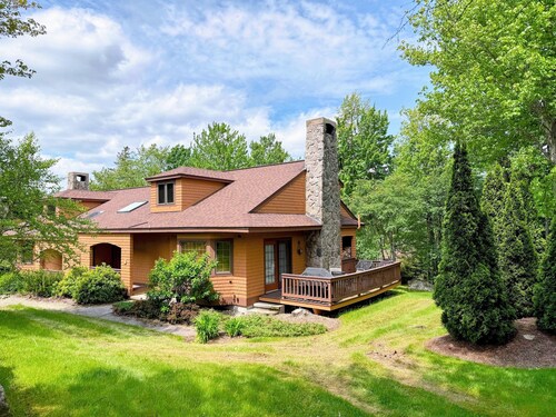 Cozy Forest Cottage Home with Convenient Ski Access - Dog Friendly!