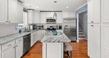 Beautiful Home in Ocean Pines with Water Access for SUP's and Canoes