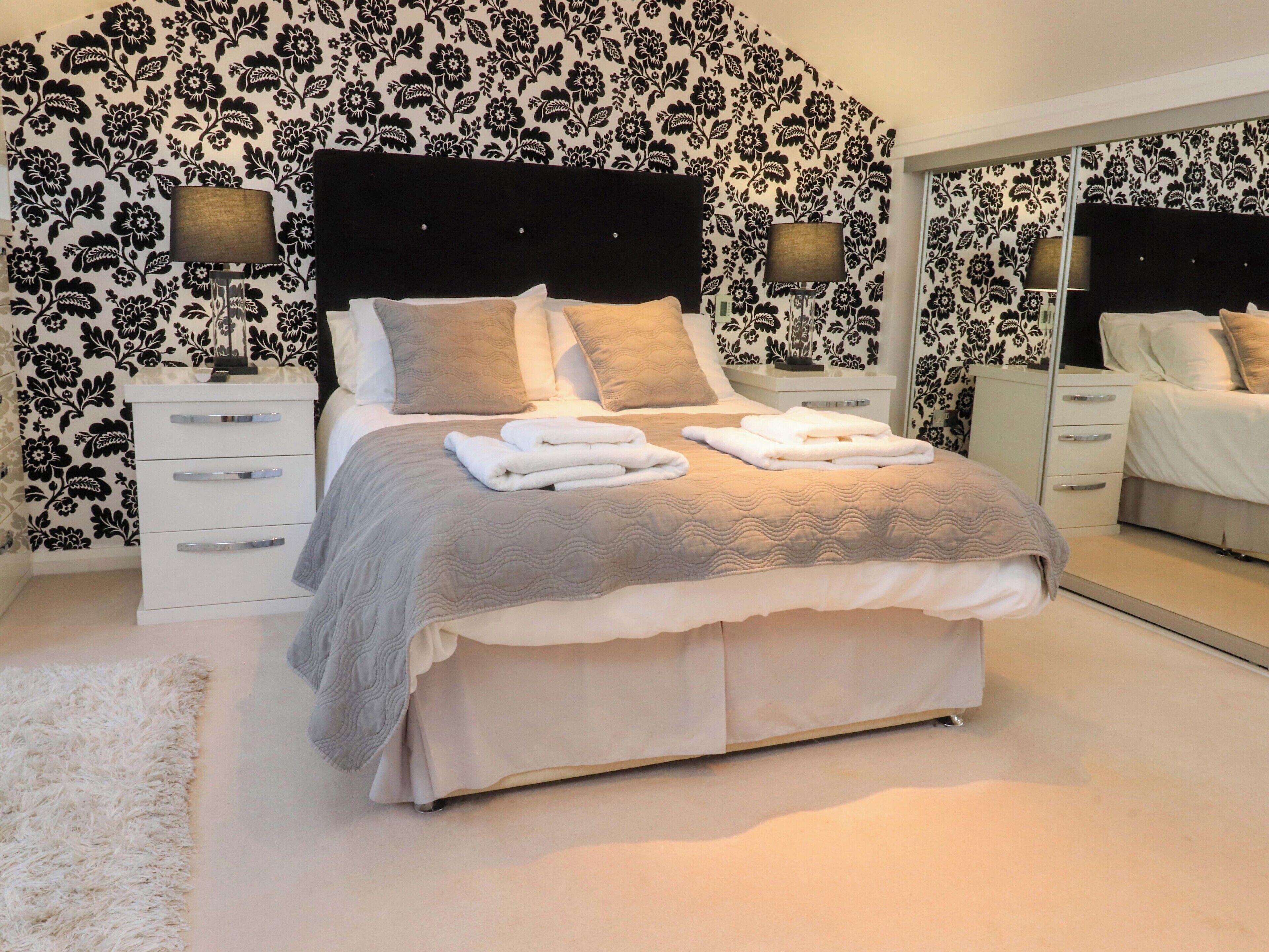 Cottage | 6 bedrooms, individually decorated, individually furnished, free WiFi