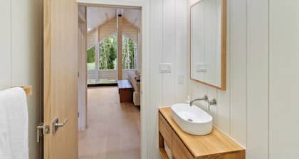 New Scandinavian Cabin in Brian Head